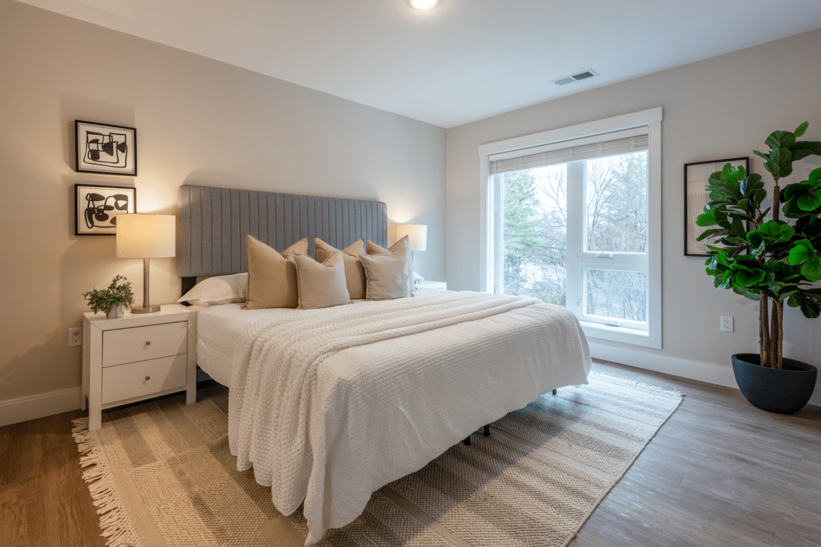 Milton Apartment: 936 Brush Hill Road