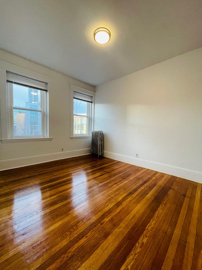 Boston Apartment: 11 Tetlow St