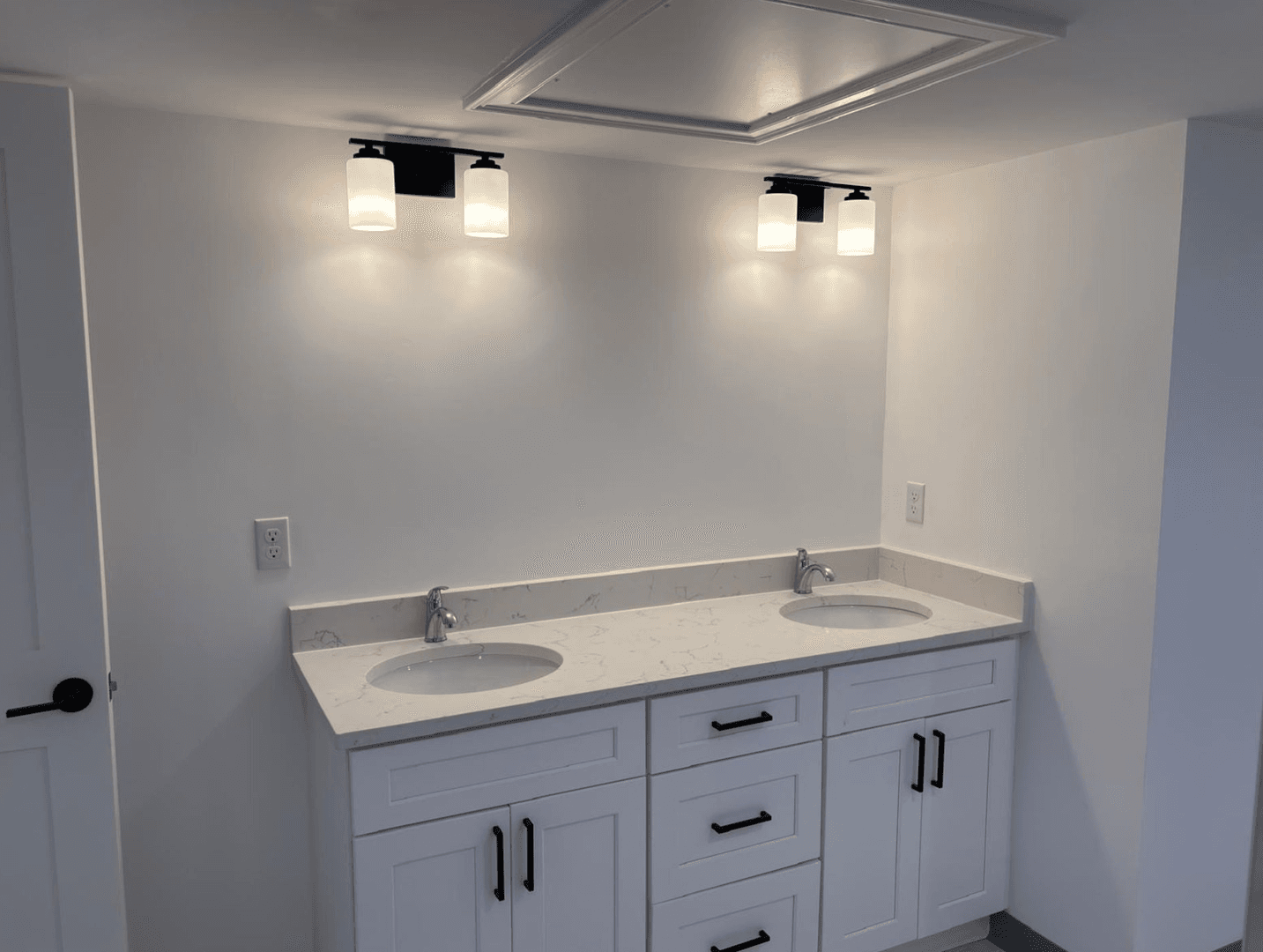 Natick Apartment: 26 Union Street