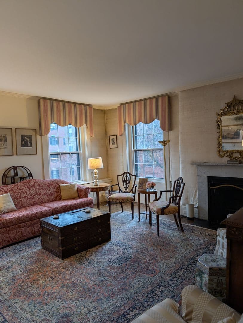 Boston Apartment: 2 Louisburg Square