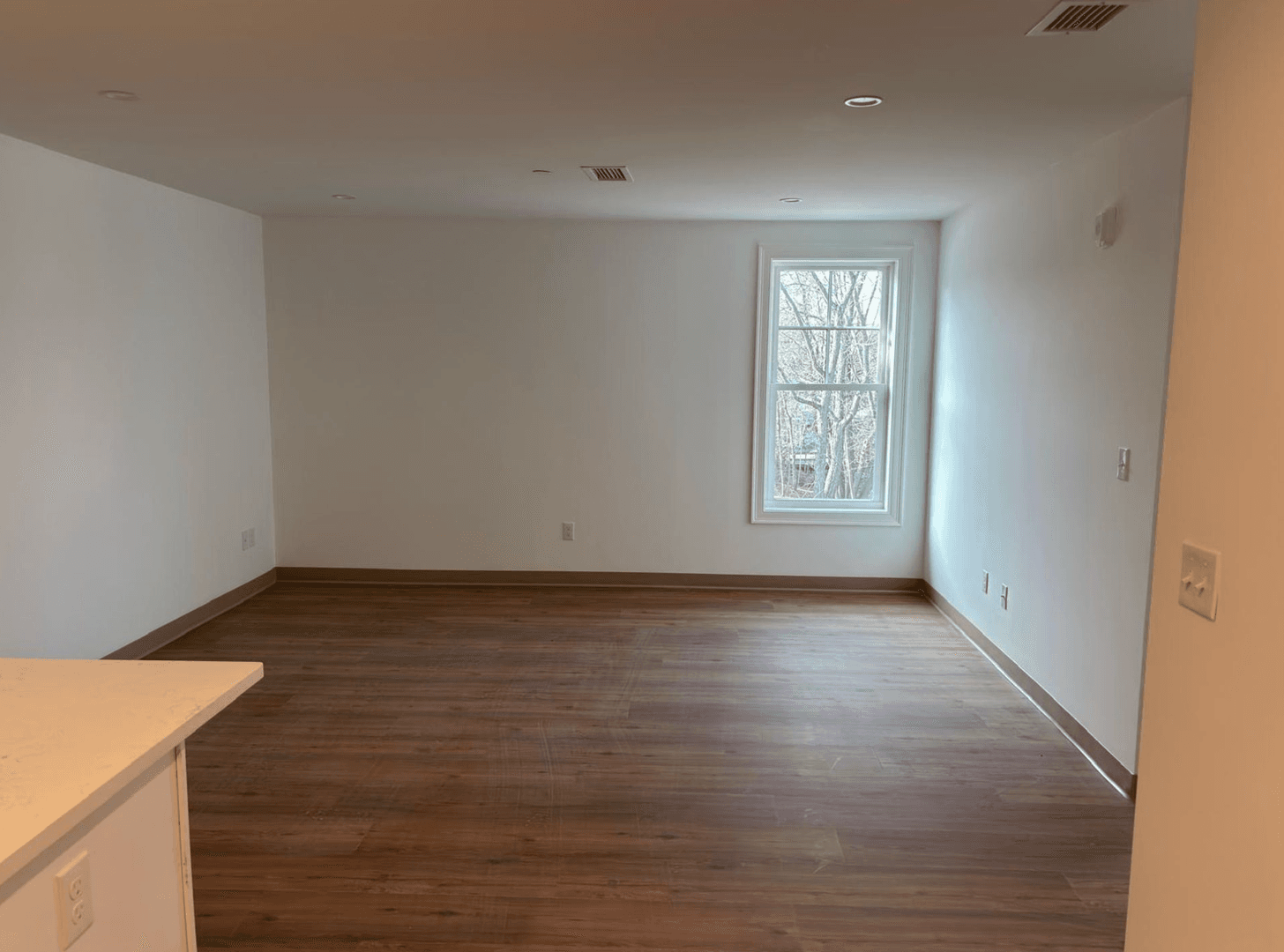 Natick Apartment: 26 Union Street