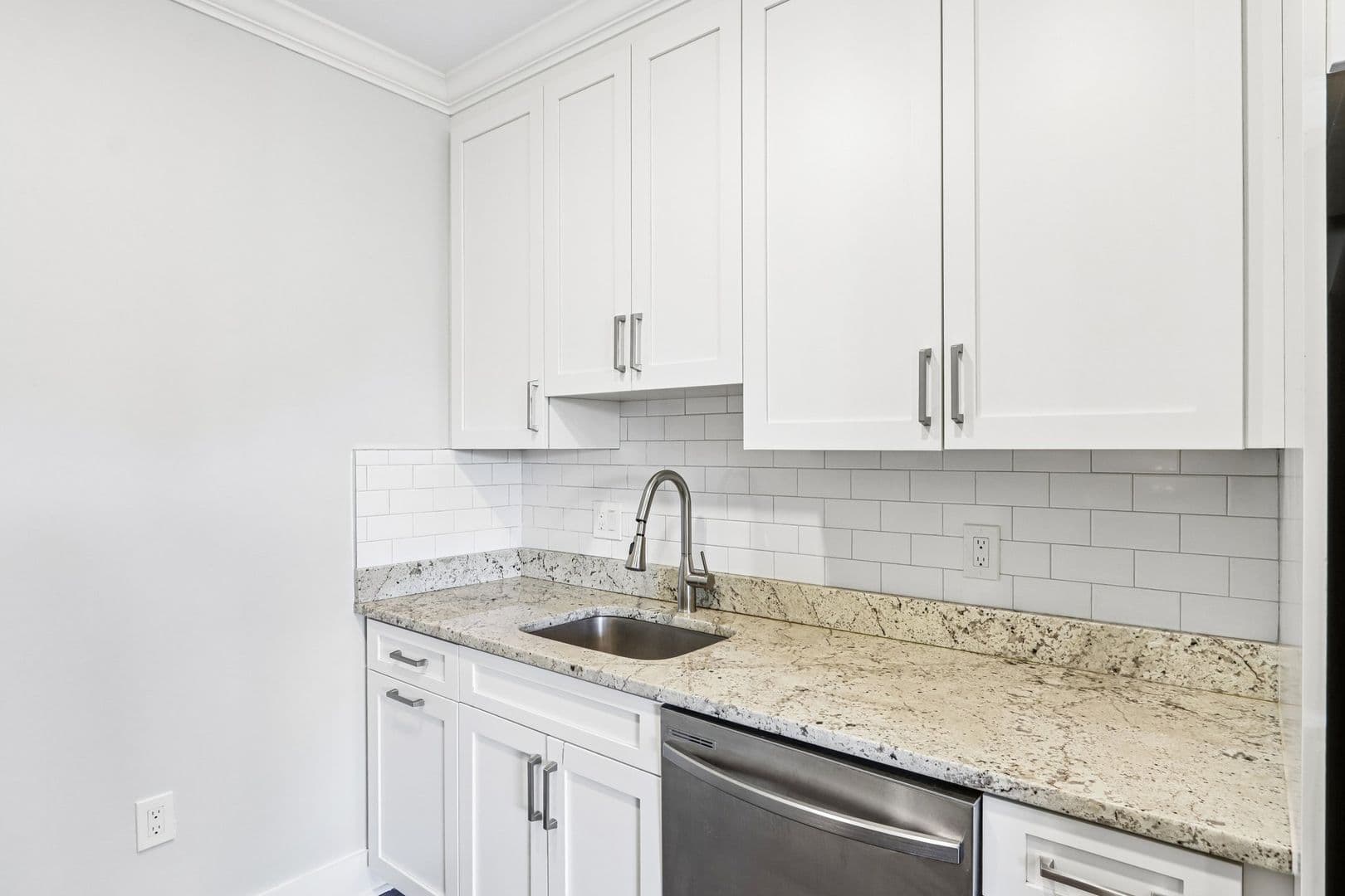 Medfield Apartment: 13-18 Hennery Way