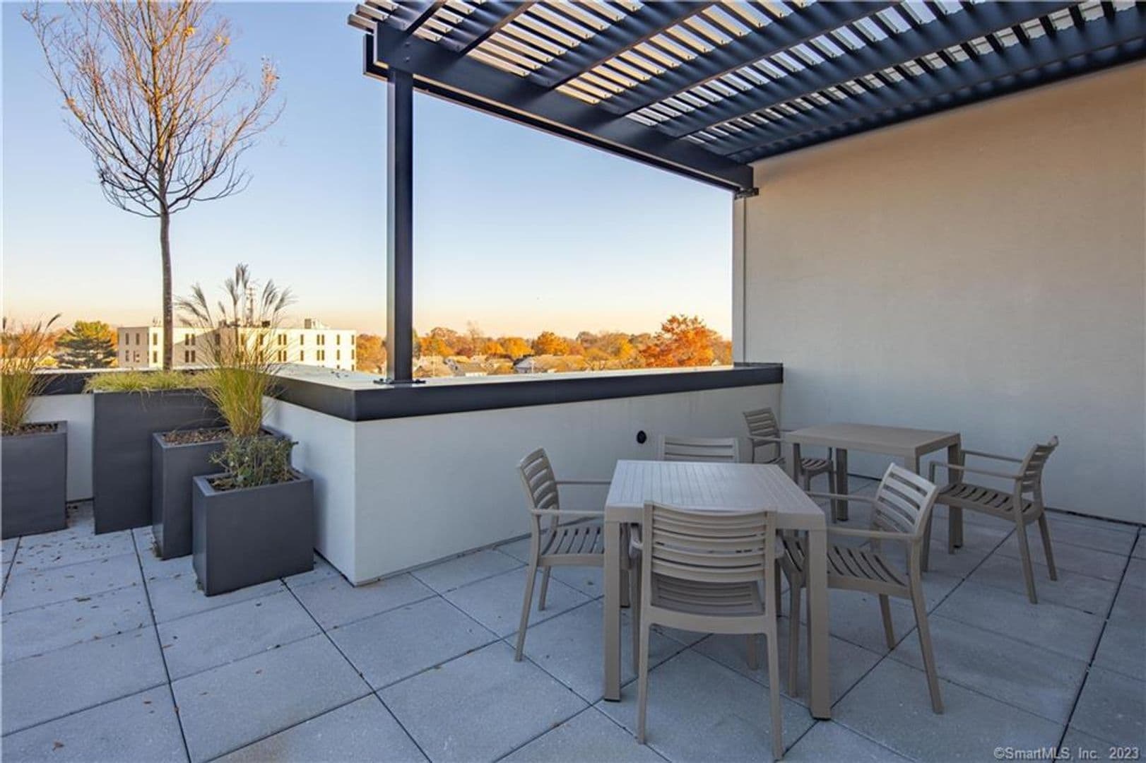 Fairfield Apartment: 1675 Post Road