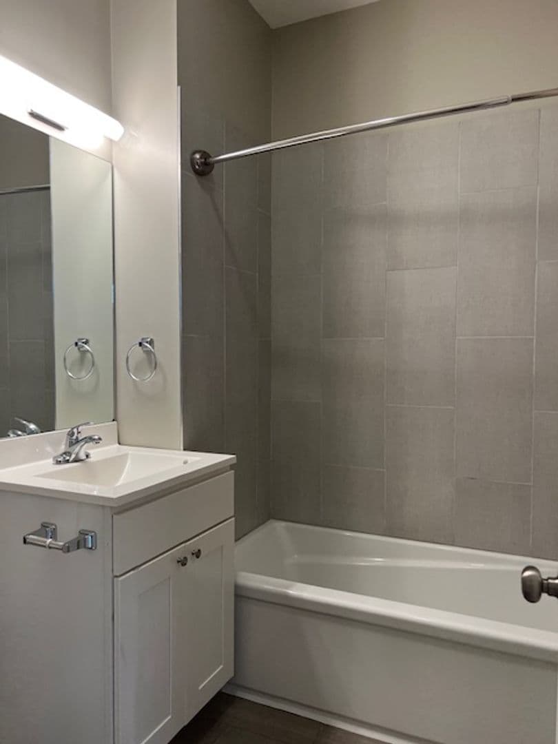 Wakefield Apartment: 600 North Ave