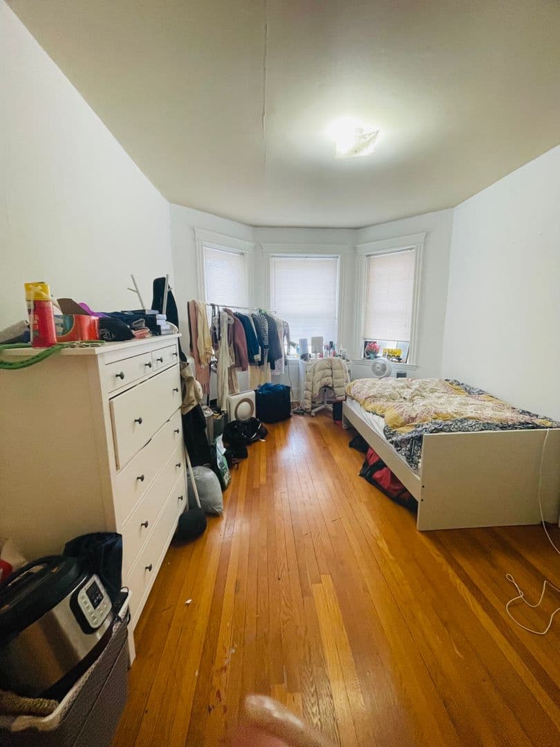 Boston Apartment: 11 Tetlow St