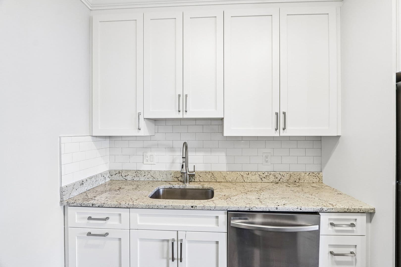 Medfield Apartment: 13-18 Hennery Way