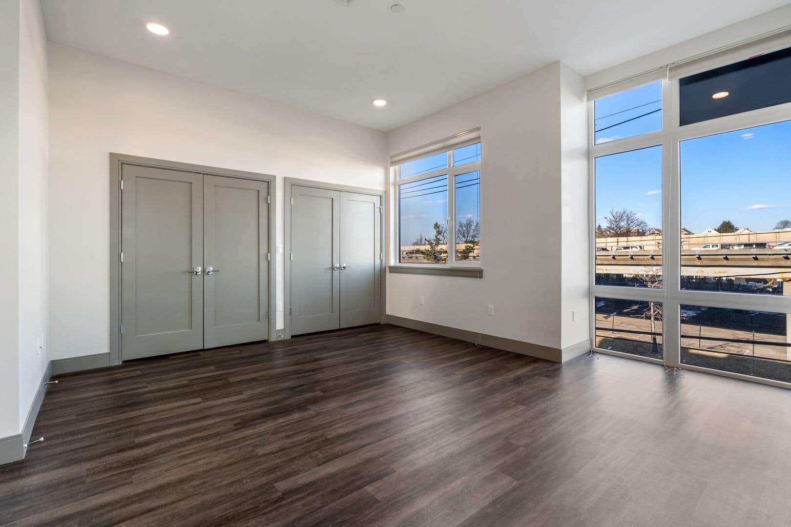 Somerville Apartment: 400 Mystic Avenue