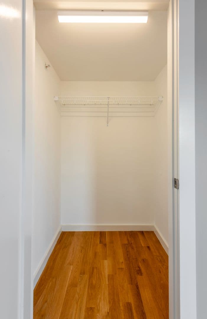 Wakefield Apartment: 600 North Ave