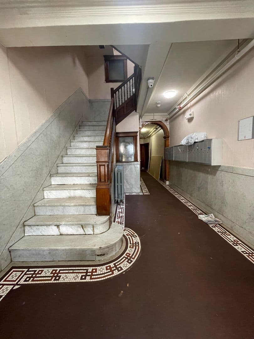 Boston Apartment: 11 Tetlow St