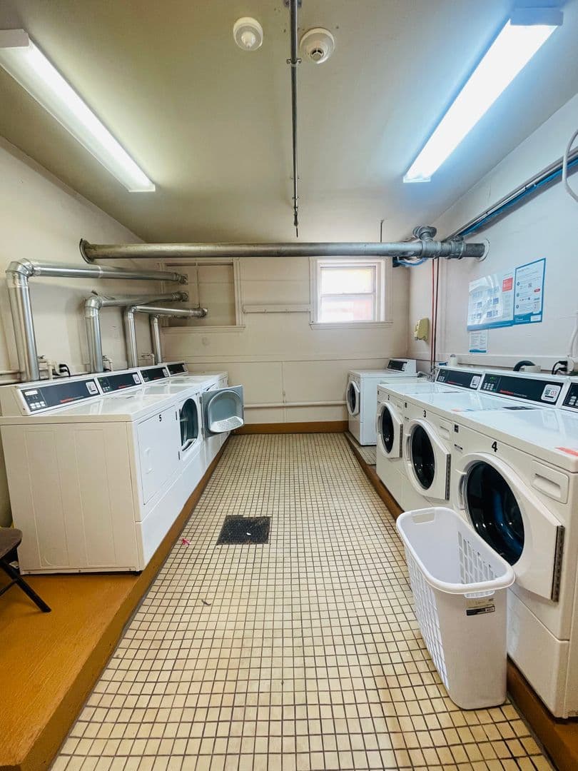 Boston Apartment: 11 Tetlow St