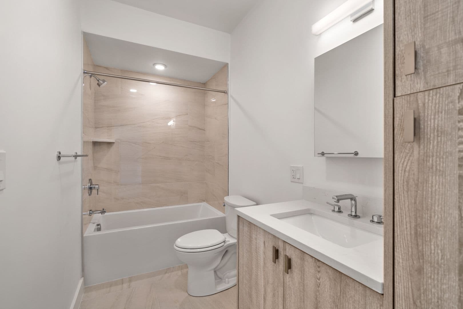 East Boston Apartment: 917 Bennington St