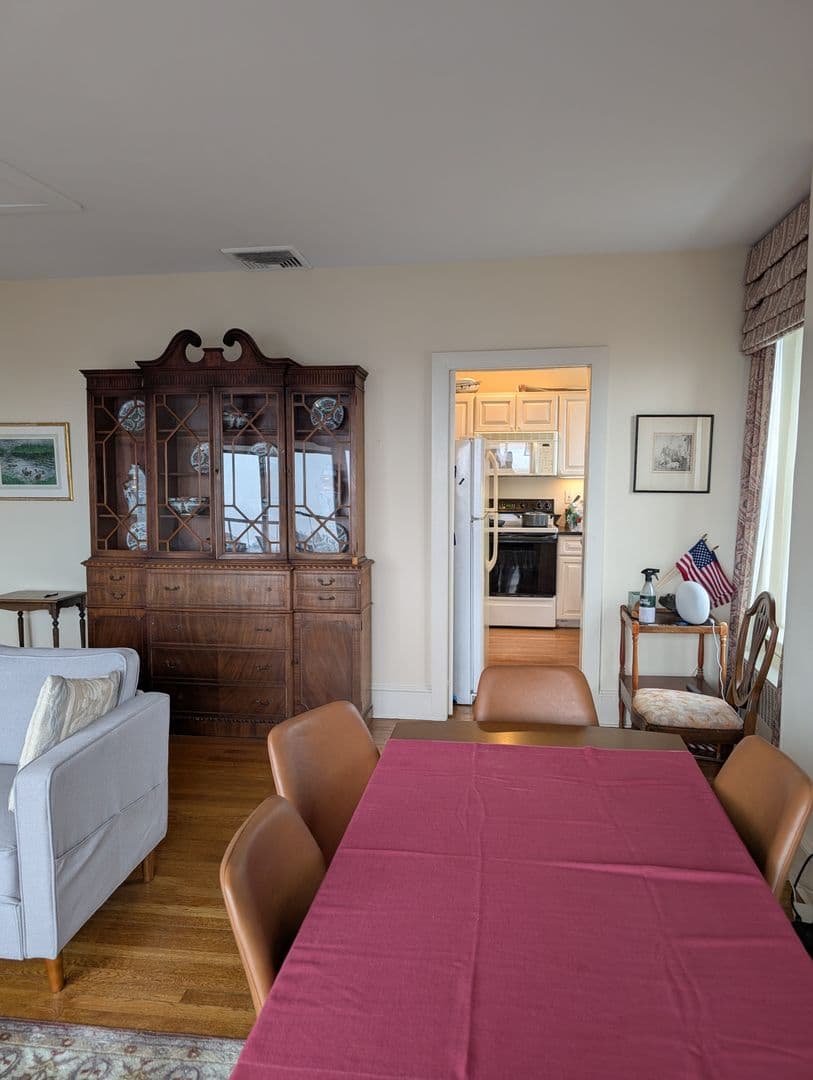 Boston Apartment: 2 Louisburg Square