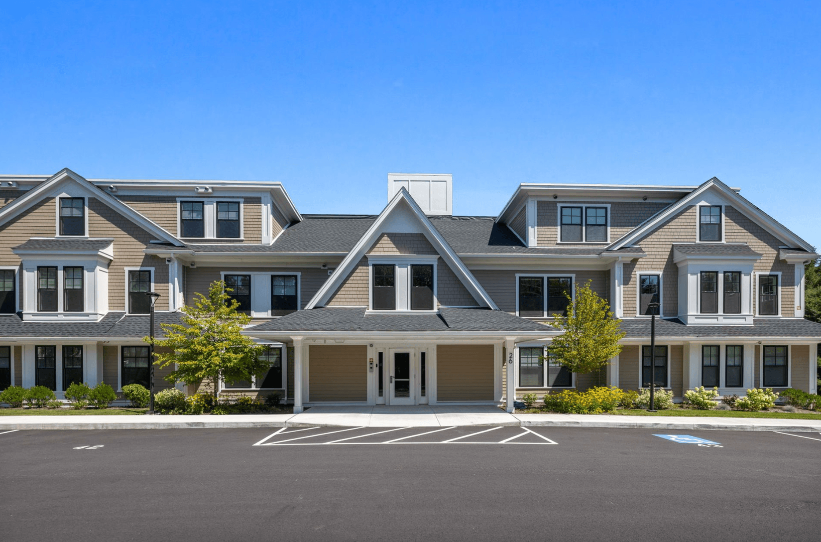 Natick Apartment: 26 Union Street