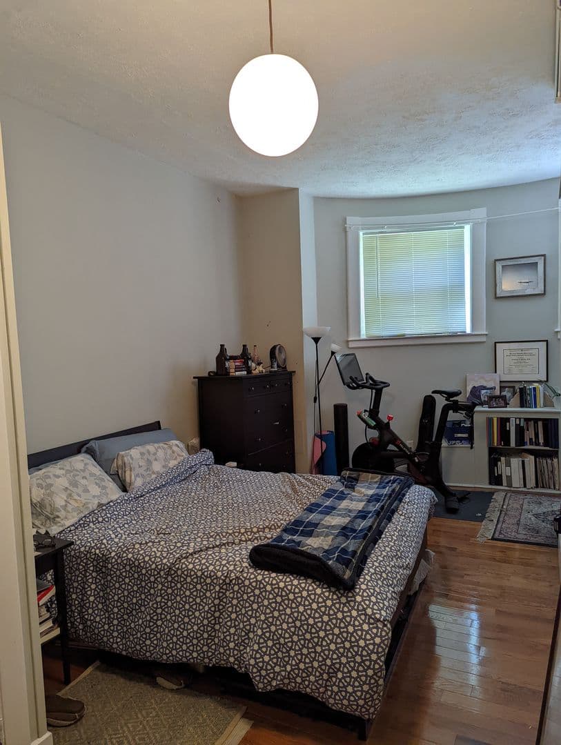 Boston Apartment: 127 Bay State Road