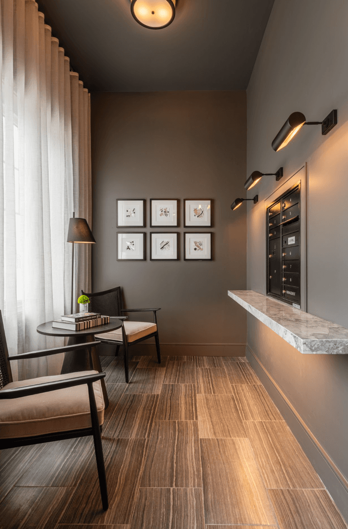 Norwood Apartment: 1223 Washington Street