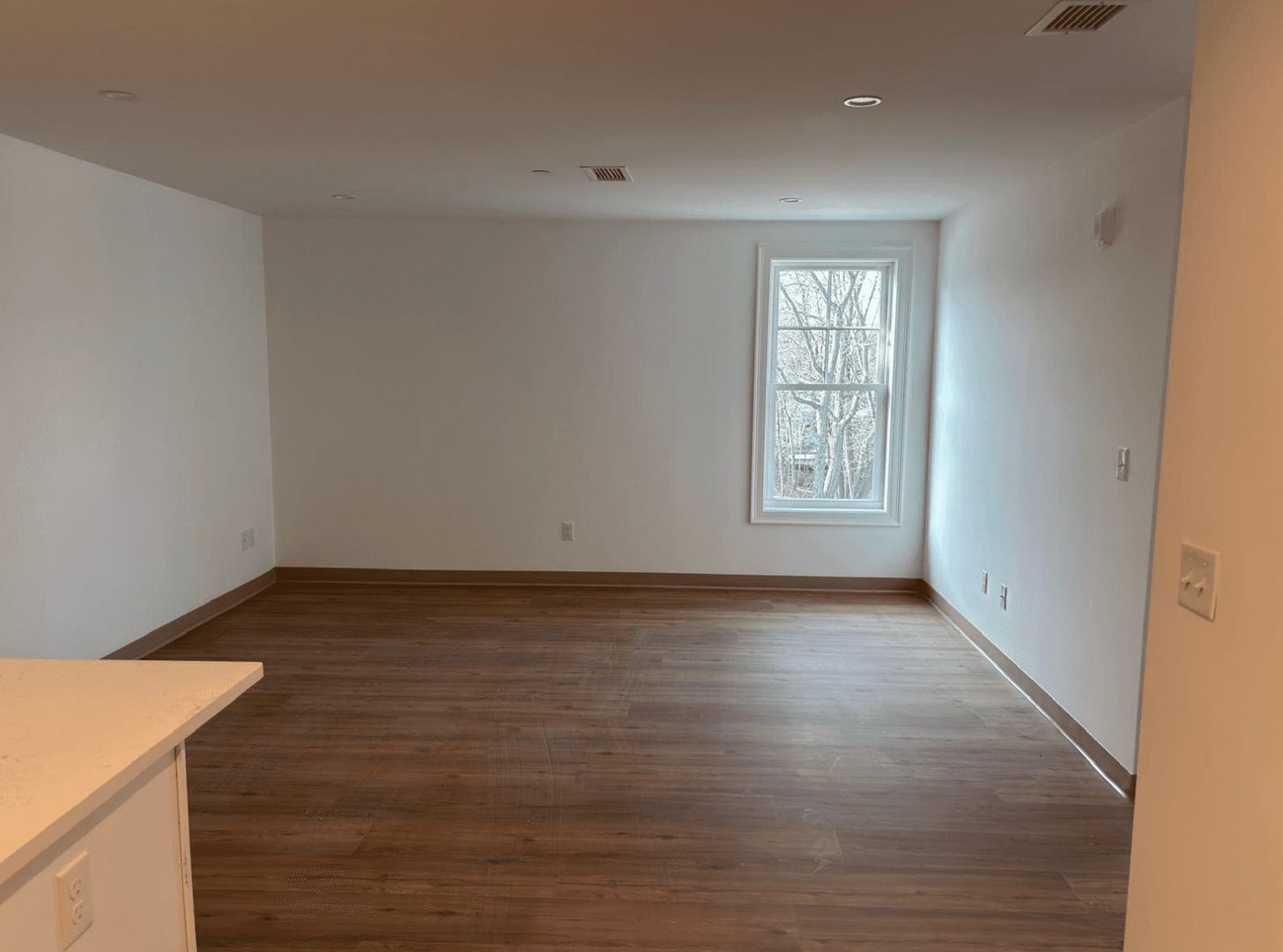 Natick Apartment: 26 Union Street