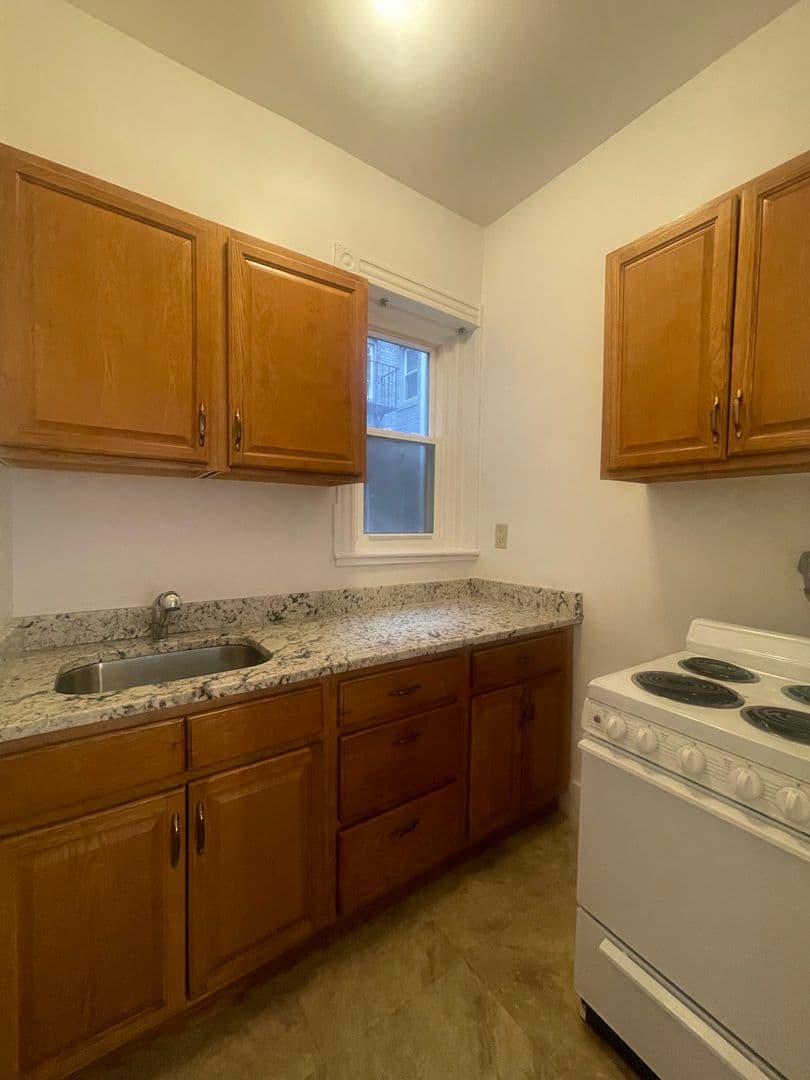 Boston Apartment: 11 Tetlow St
