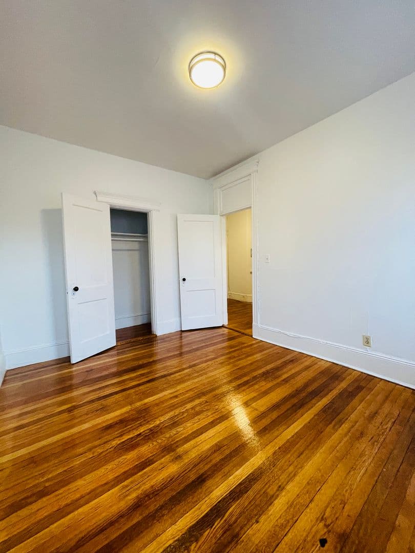 Boston Apartment: 11 Tetlow St