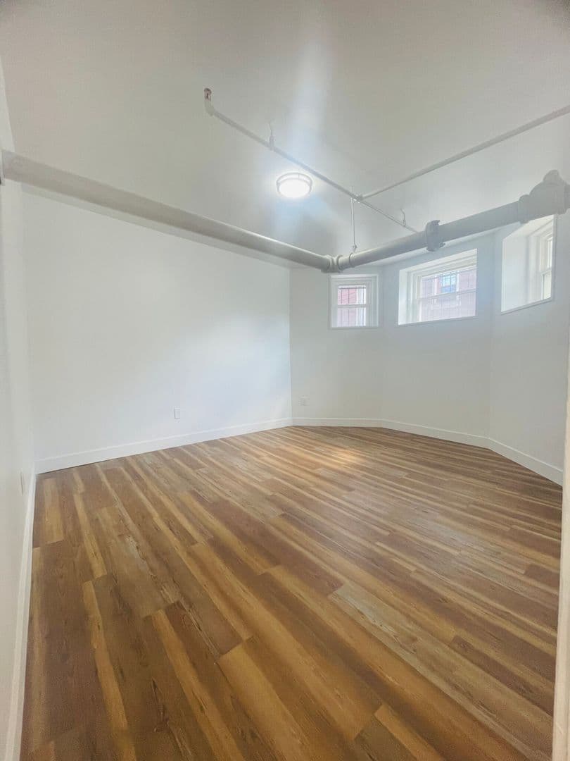 Boston Apartment: 11 Tetlow St