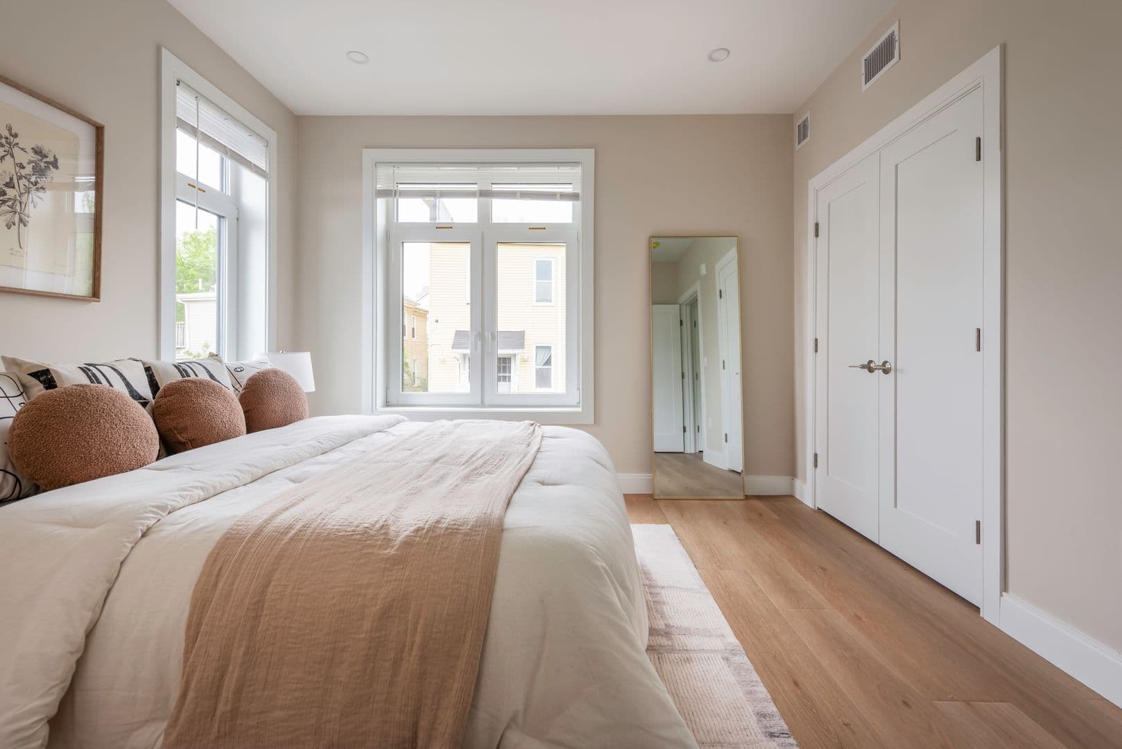 Somerville Apartment: 394 McGrath Hwy