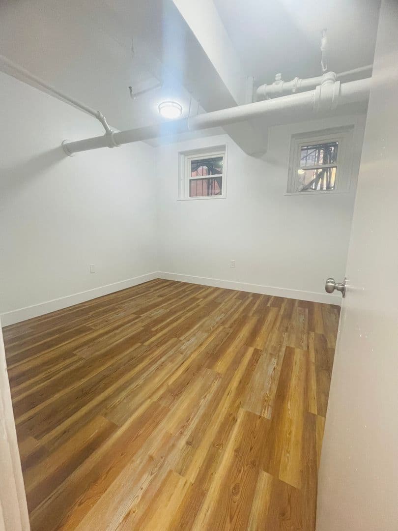 Boston Apartment: 11 Tetlow St