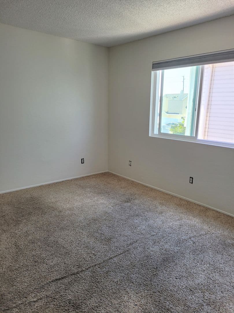 San Diego House: 387 61st Street