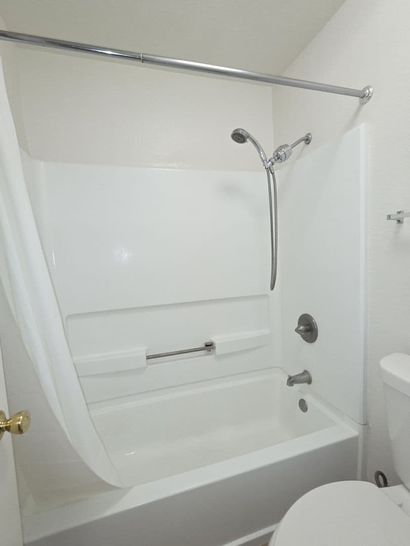 San Diego Condo: 3520 Lebon Drive #5220