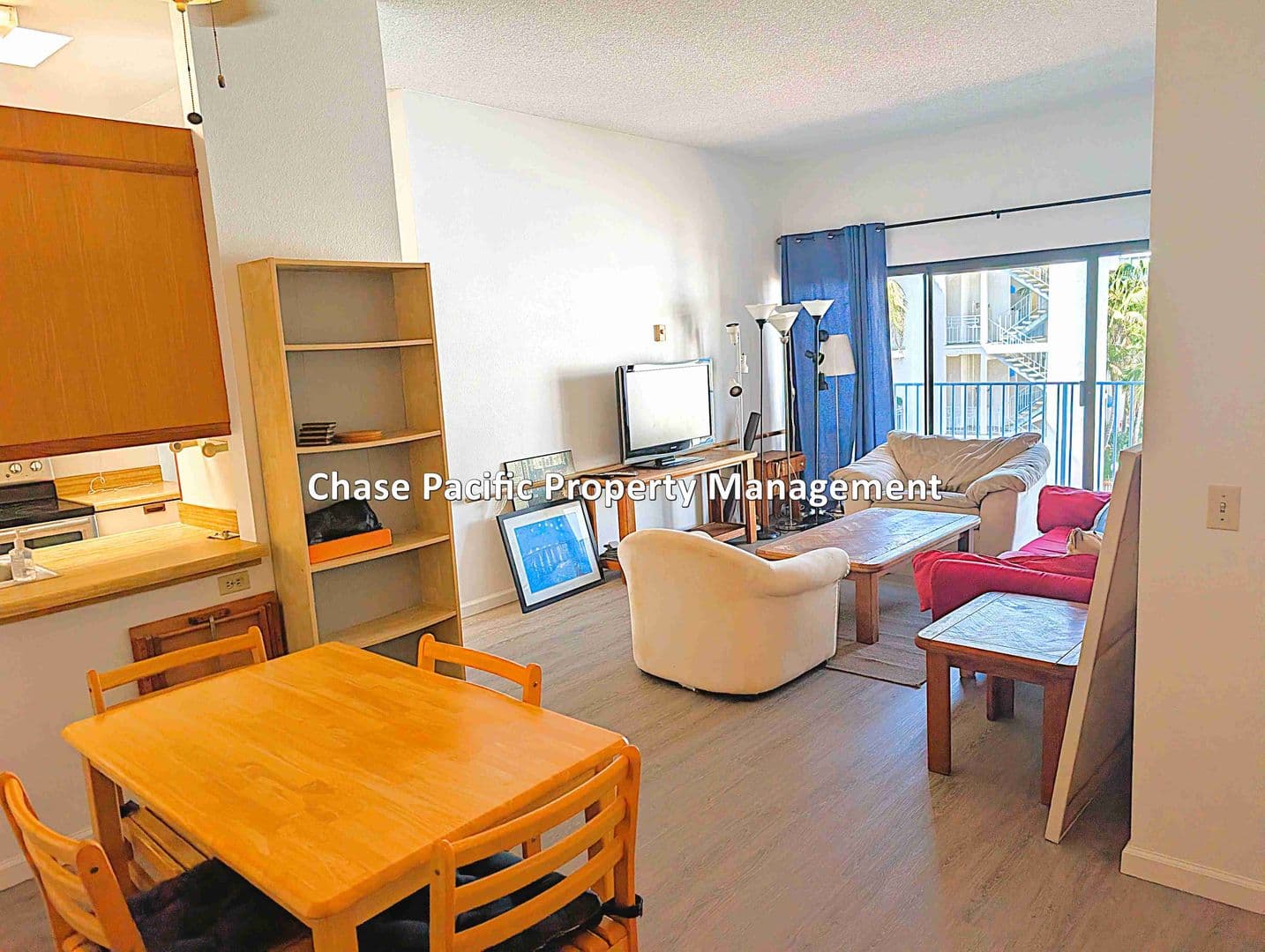 San Diego Condo: 8328 Regents Rd #3B