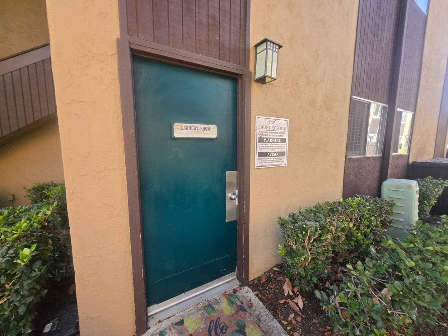 San Diego Condo: 3454 Castle Glen Dr