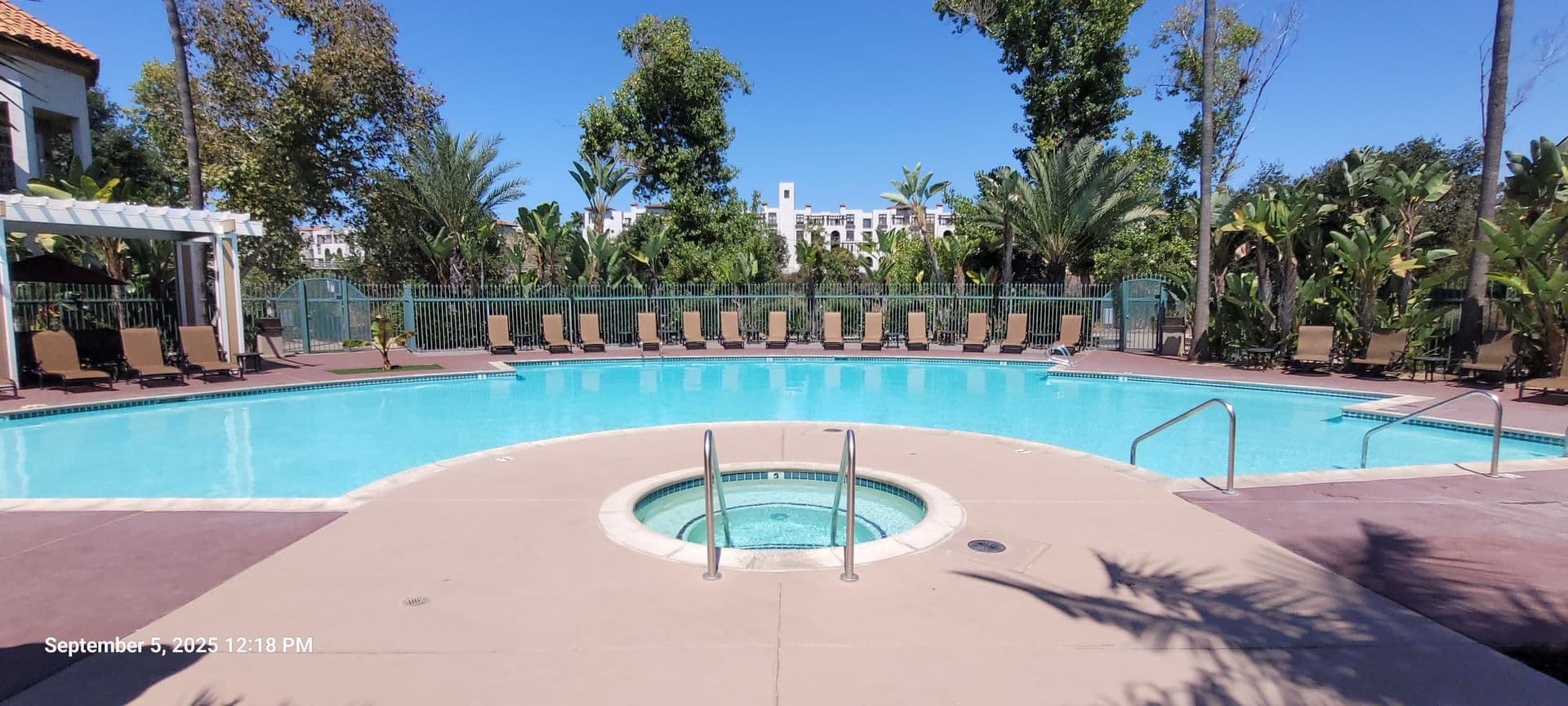 San Diego House: 2050 Camino de la Reina #107