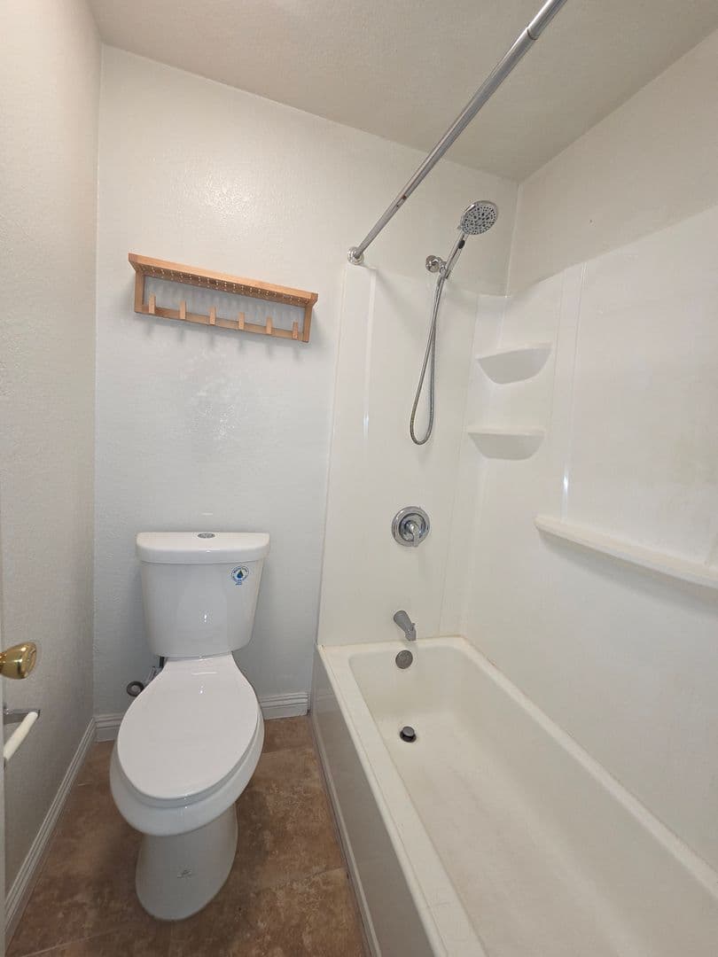 San Diego Condo: 3520 Lebon Drive #5220