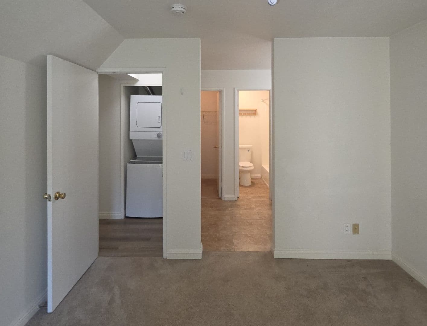 San Diego Condo: 3520 Lebon Drive #5220