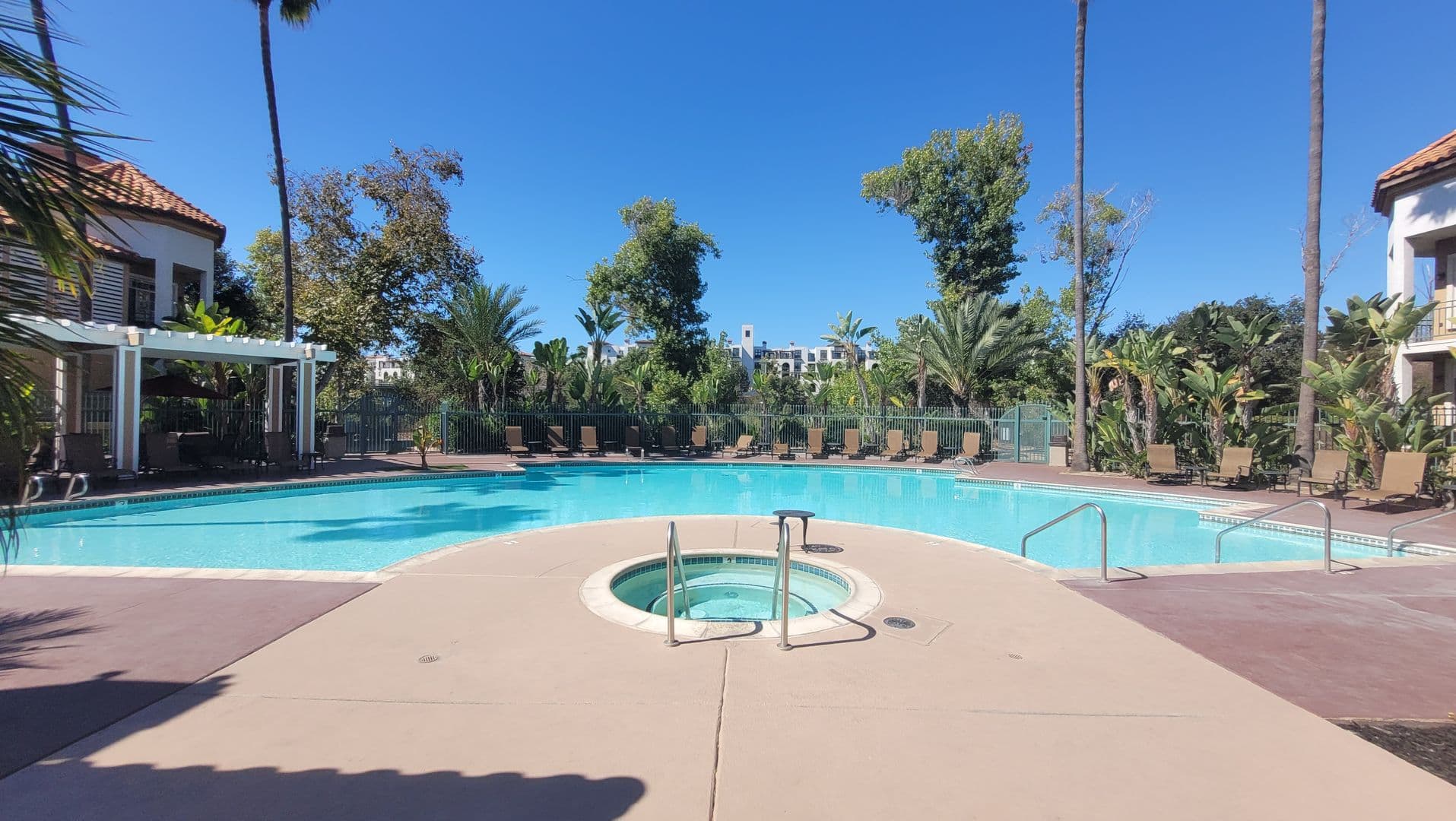 San Diego House: 2050 Camino de la Reina #107