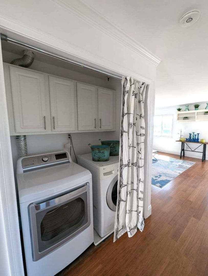 San Diego House: 1150 21st Street #25