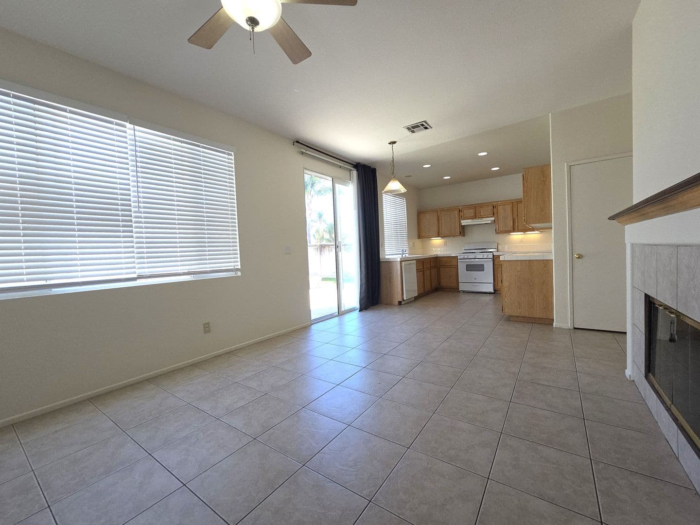 Temecula House: 30704 East Loma Linda