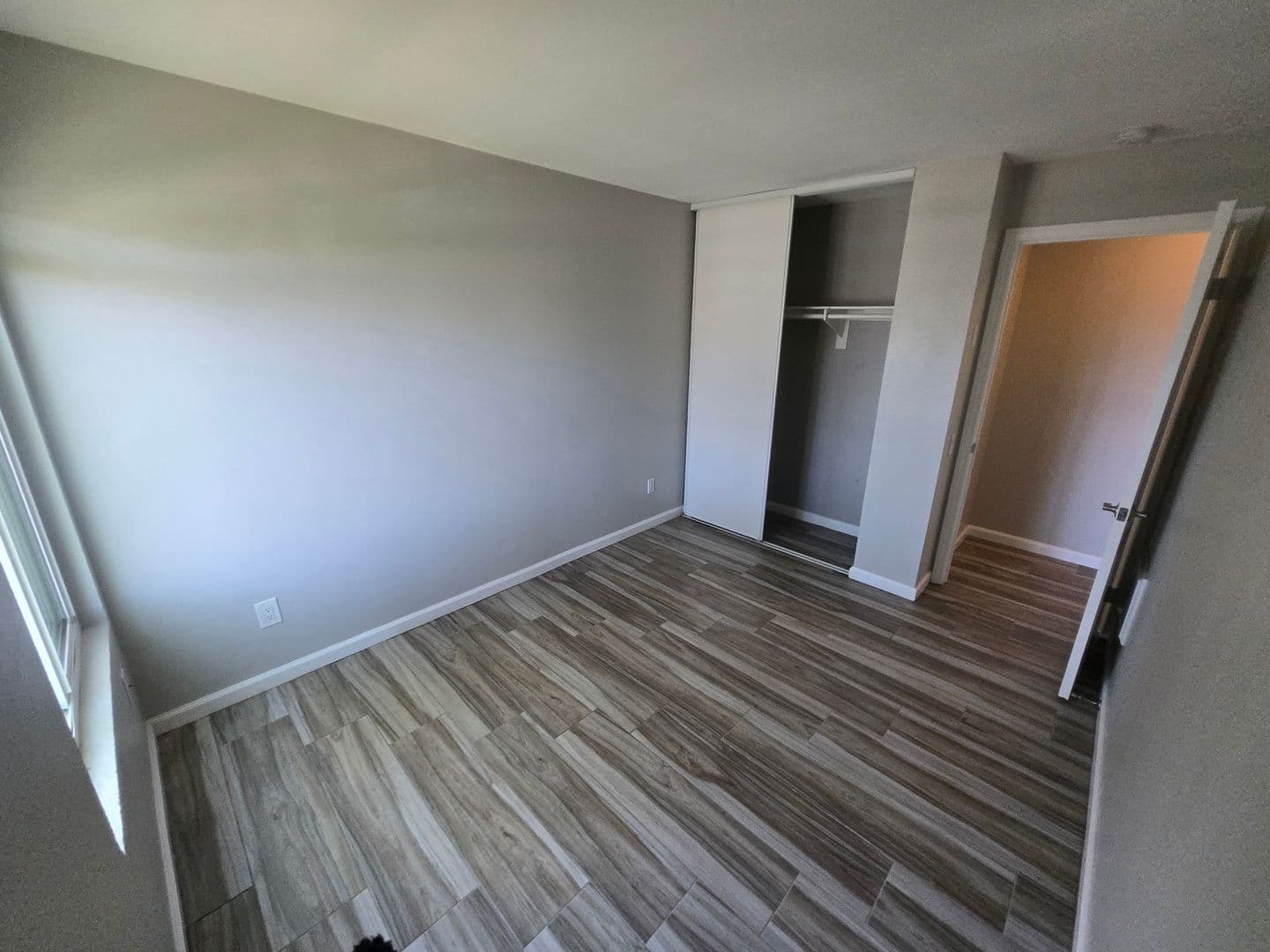San Diego Condo: 3454 Castle Glen Dr