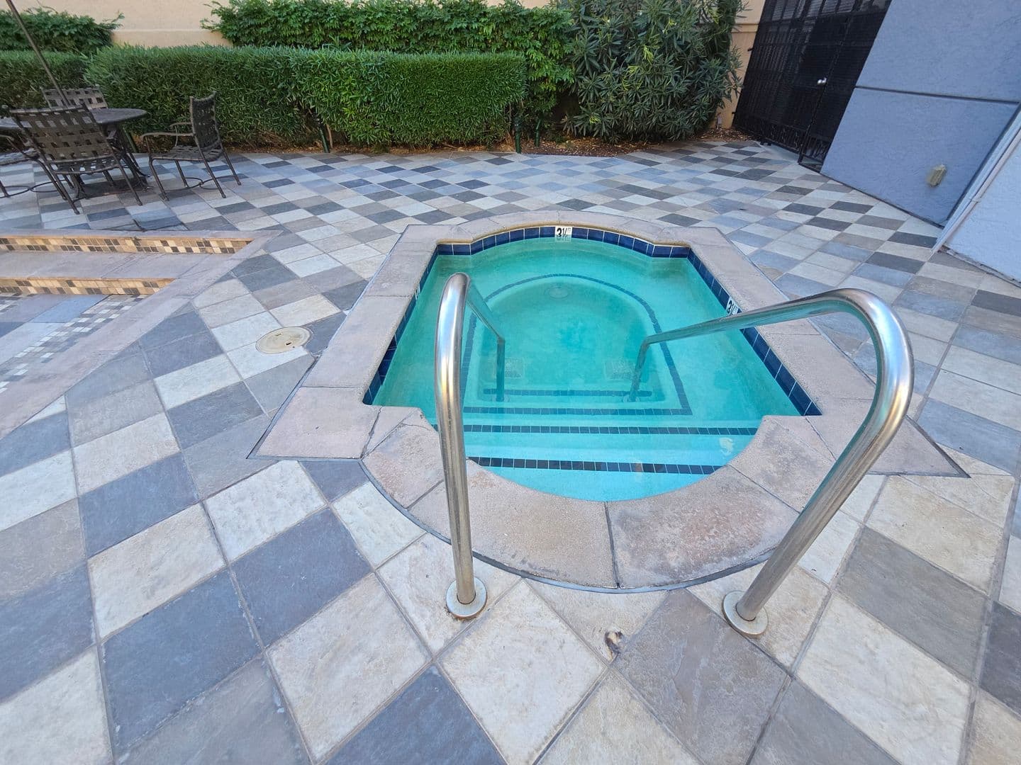 San Diego Condo: 3520 Lebon Drive #5220