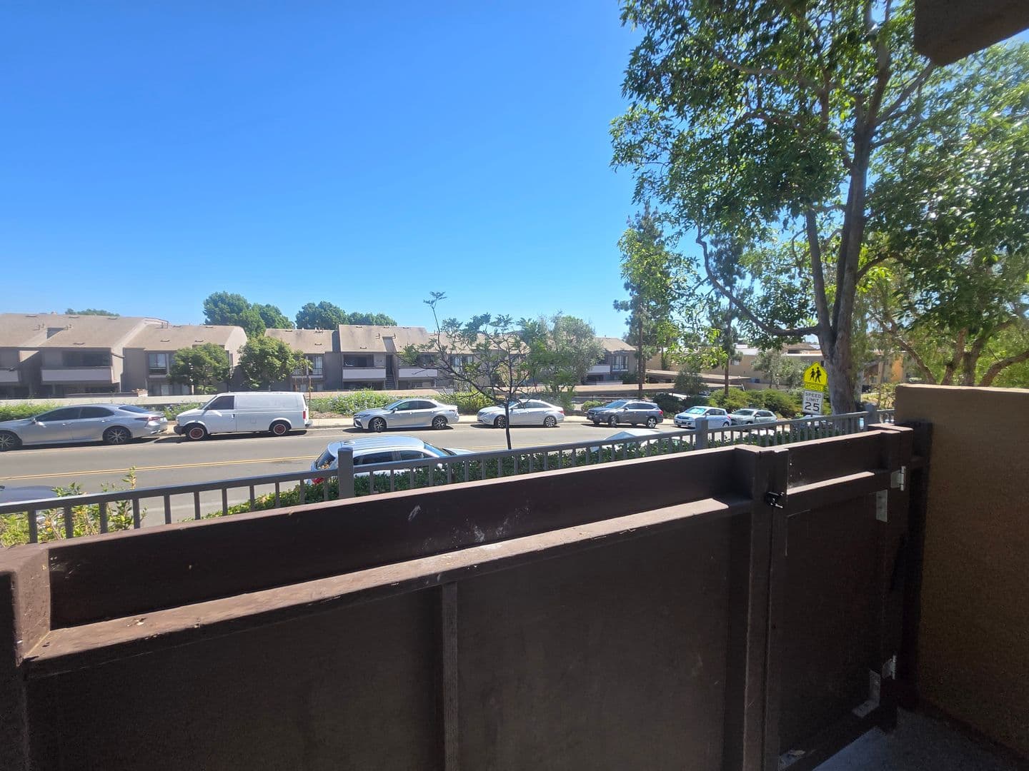 San Diego Condo: 3454 Castle Glen Dr