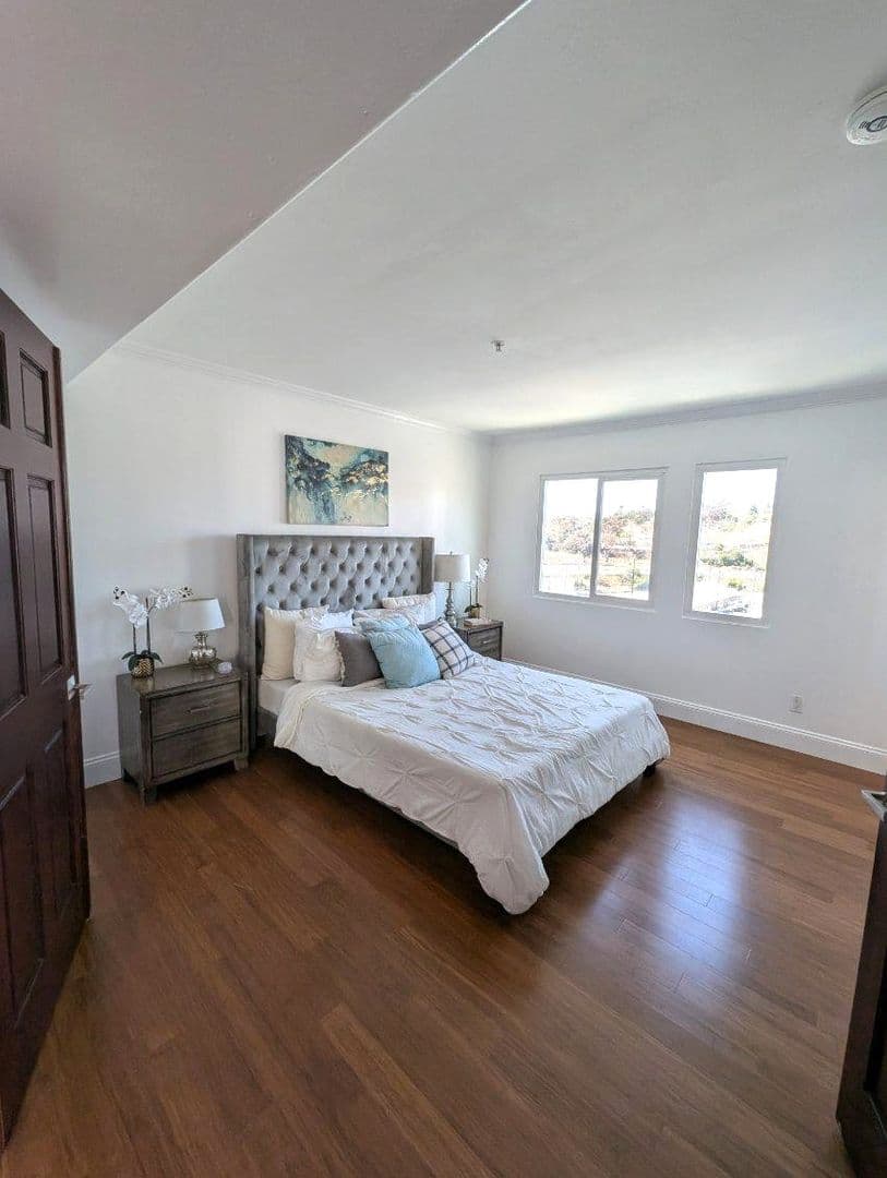 San Diego House: 1150 21st Street #25