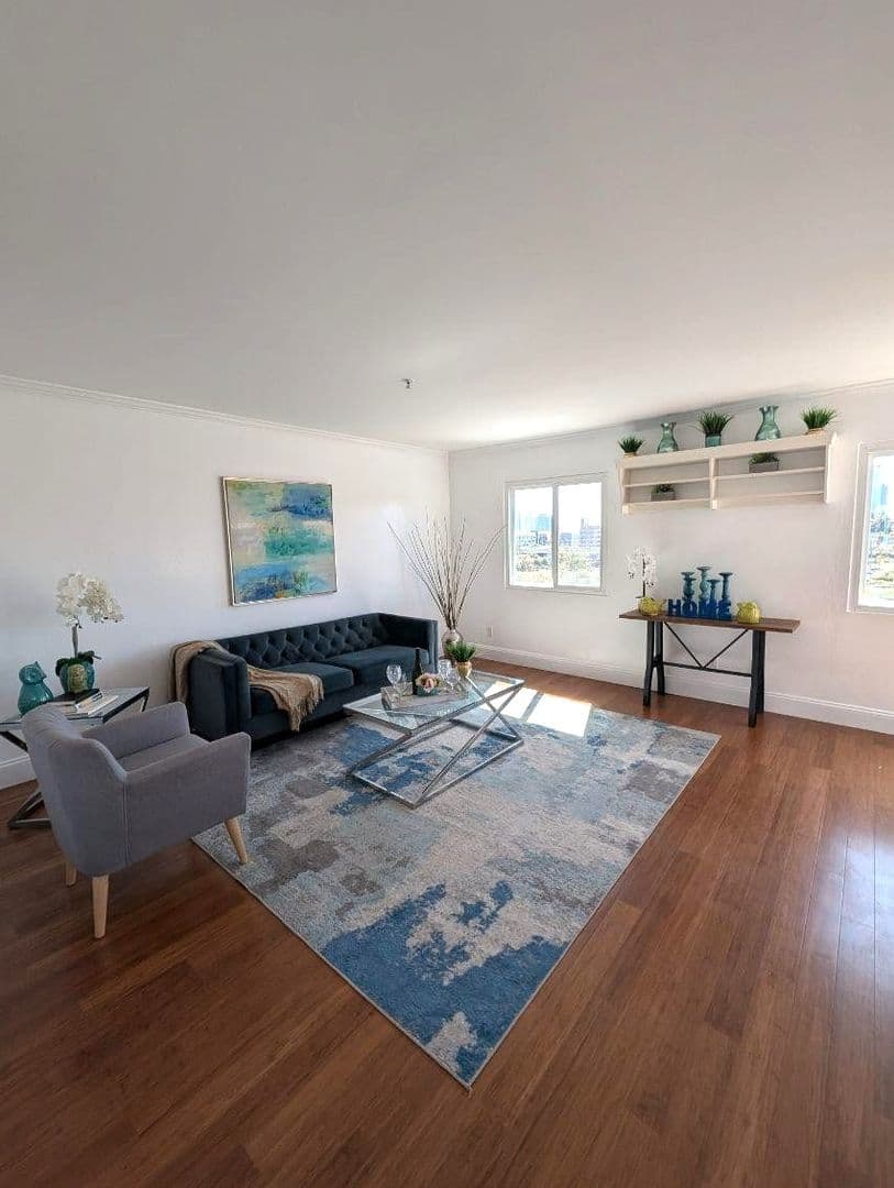 San Diego House: 1150 21st Street #25