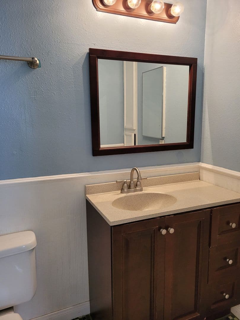 San Diego House: 387 61st Street