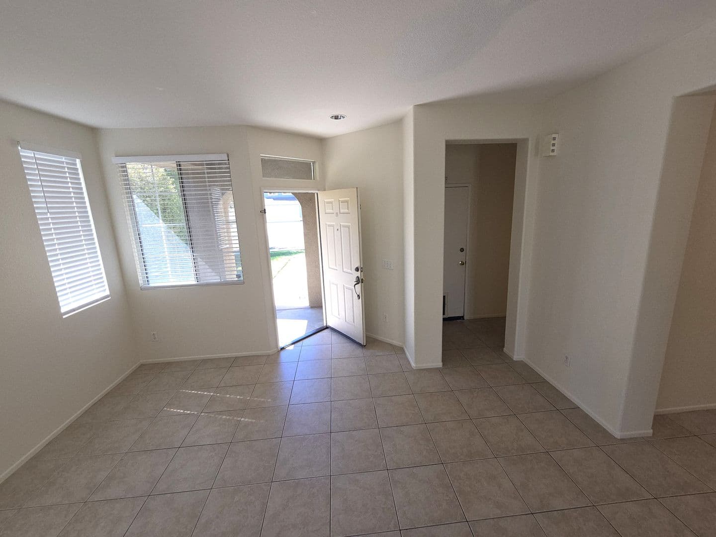 Temecula House: 30704 East Loma Linda