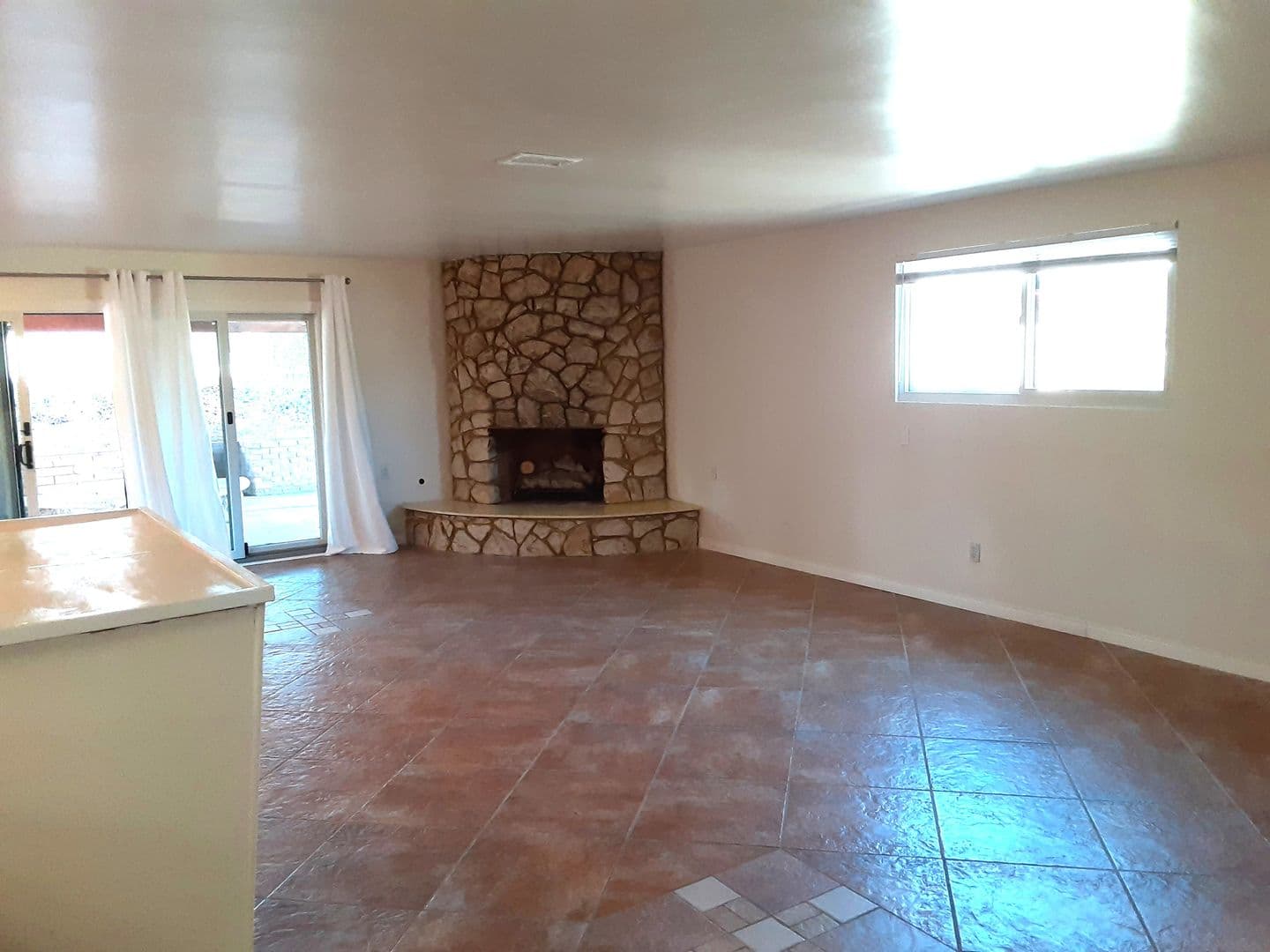 San Diego House: 136 Royal Oak Drive