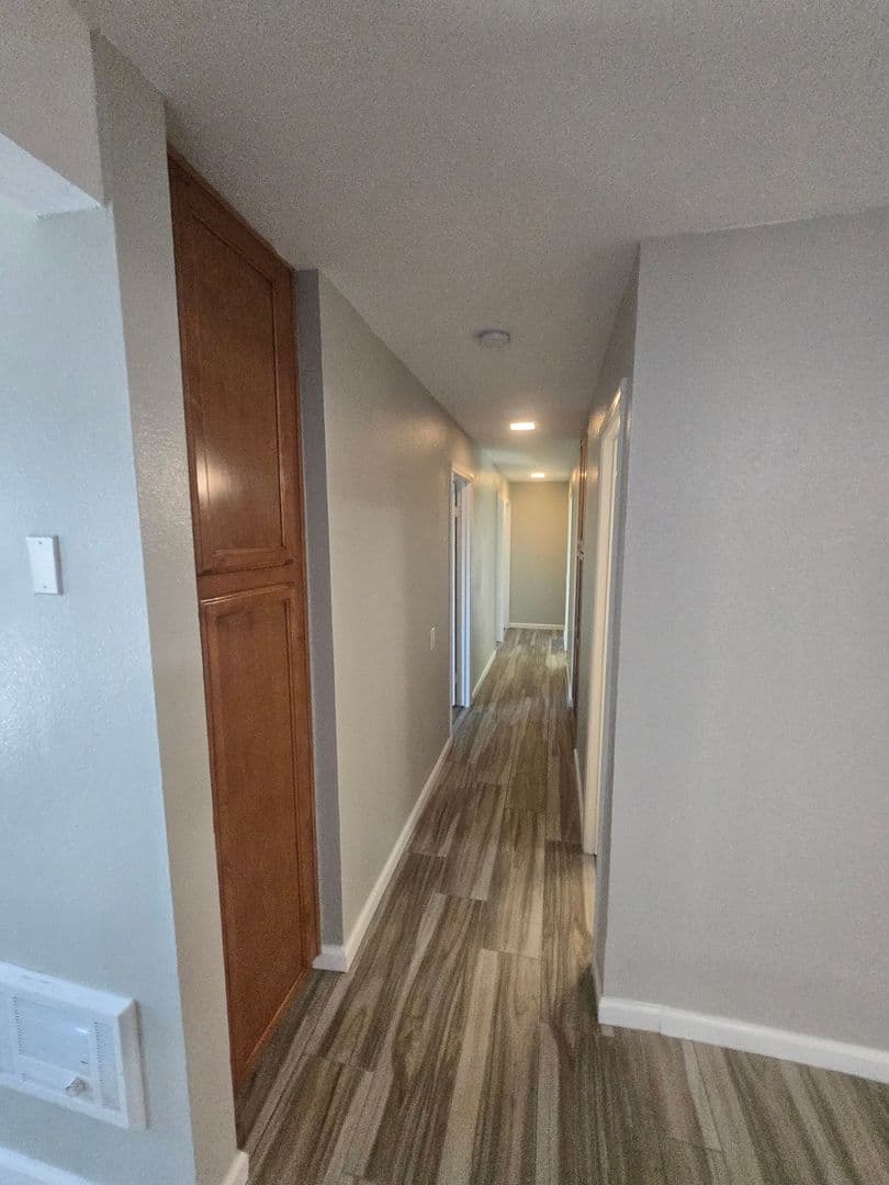 San Diego Condo: 3454 Castle Glen Dr