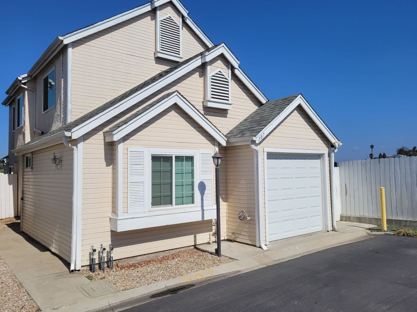 San Diego House: 387 61st Street