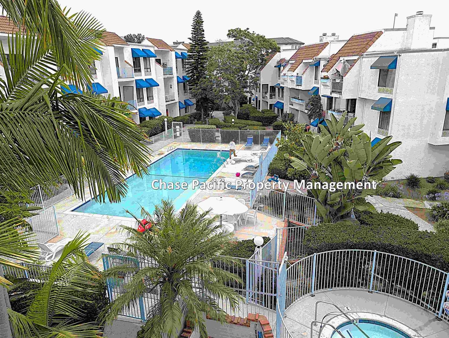 San Diego Condo: 8328 Regents Rd #3B