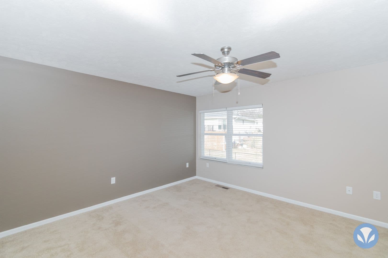Lincoln Apartment: Sherman Village