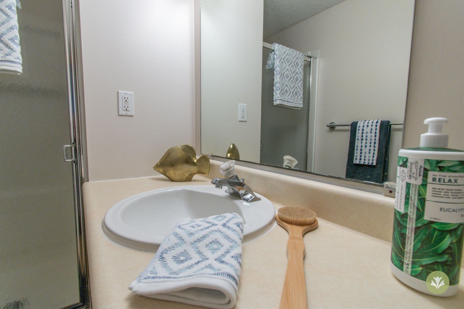 Lincoln Apartment: Chateau LaFleur