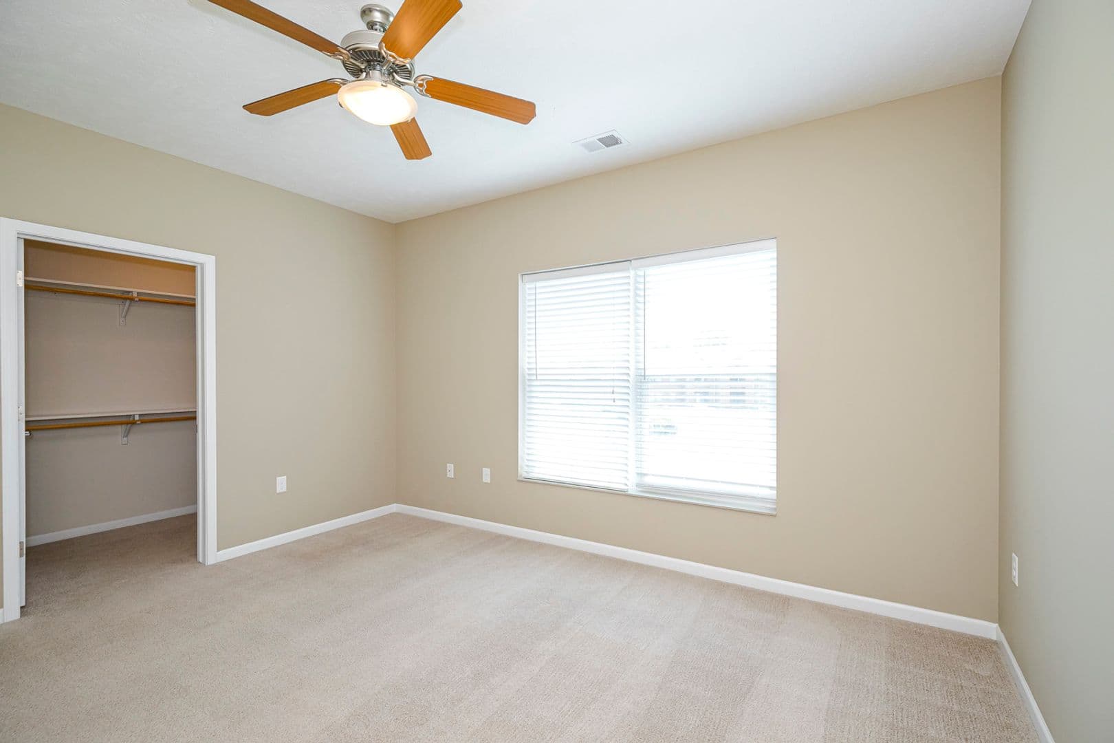 Lincoln Apartment: Chateau La Fleur2