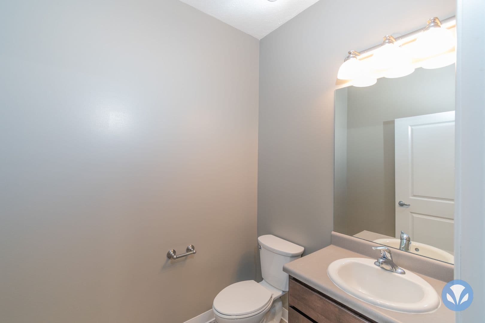 Lincoln Apartment: Sherman Village